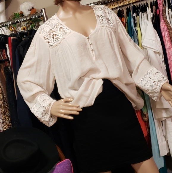 🛍Lilly  Collection Long Sleeves Tunic - Picture 7 of 10